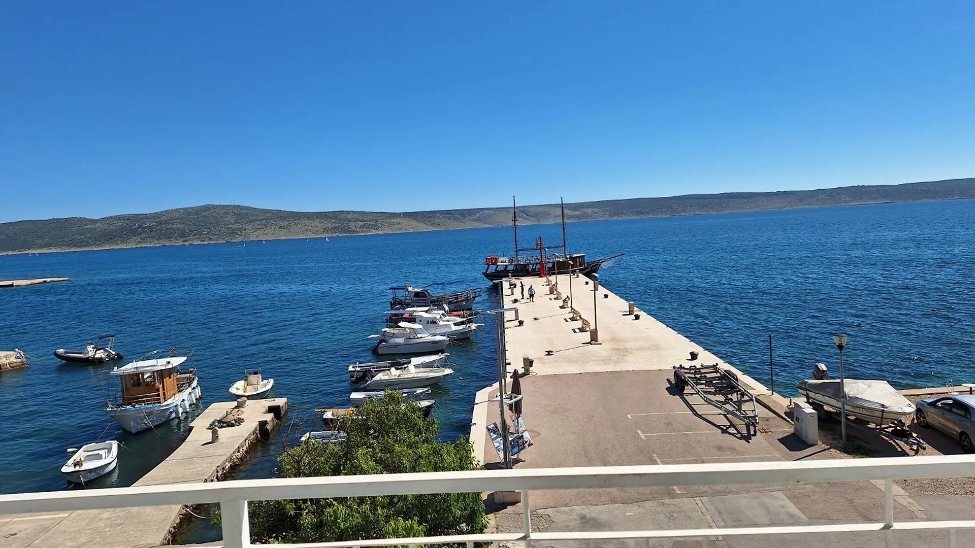 Gasthuis Rooms Retro By The Sea Starigrad Paklenica