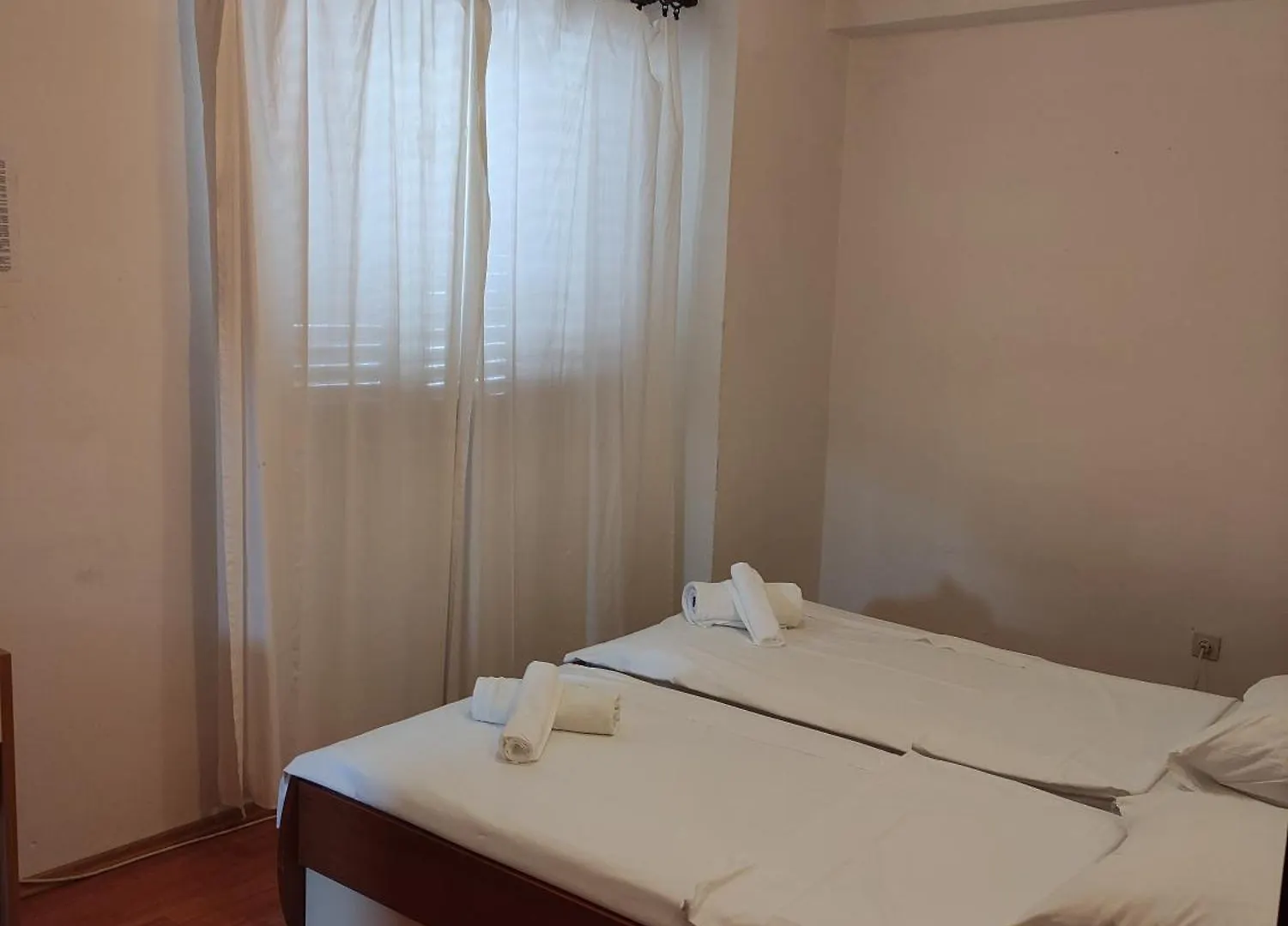 Rooms Retro By The Sea Starigrad Paklenica Kroatië